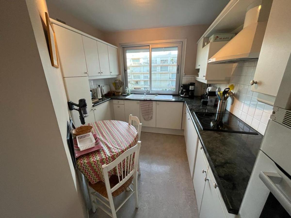 Appartement T4 Avec Parking, Balcon Et Proche Commerces A Biarritz - Fr-1-239-921 Exterior foto